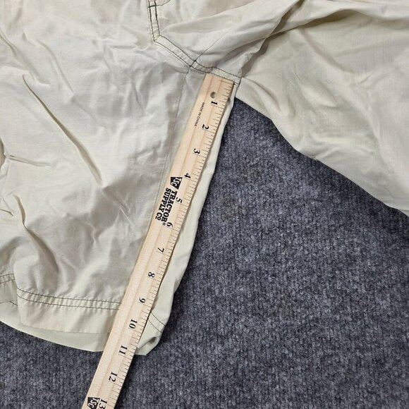 Old Navy Shorts Mens 34 Khaki Beige Cargo Outdoors Utility Belted Baggy VTG  Y2k - Picture 8 of 10